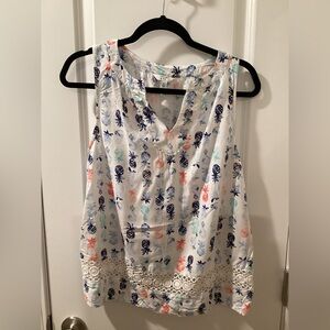 Crown & Ivy Multicolor Floral Top